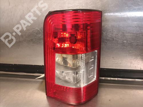 right-taillight-peugeot-partner-mpv-5_-g_-16-hdi-90-6351cy-1996-10919637 main image