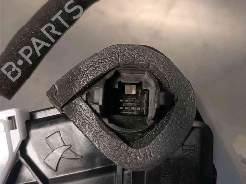 Rear right lock NISSAN JUKE (F16_) DIG-T 117 | BP21587384C99 