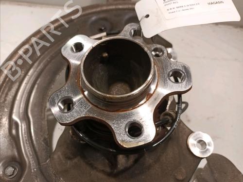 Left front steering knuckle BMW 5 (G30, F90) 520 d Mild-Hybrid | BP15643009M25 