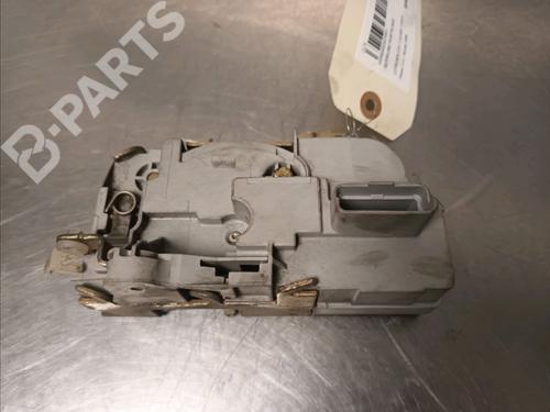 Vergrendeling rechts voor CITROËN C5 II (RC_) 1.6 HDi (RC8HZB) (109 hp) 10683589