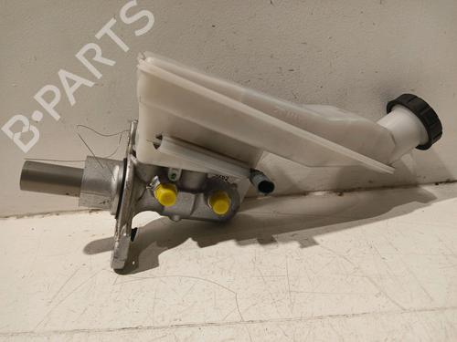 Used Brake master cylinder MERCEDES-BENZ GLA-CLASS (X156) GLA 200 (156.943) (156 hp) 18414921