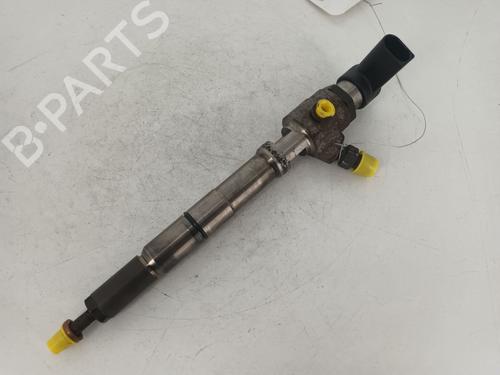 Injektor für VW GOLF VI (5K1) 1.6 TDI (105 hp) 31012203