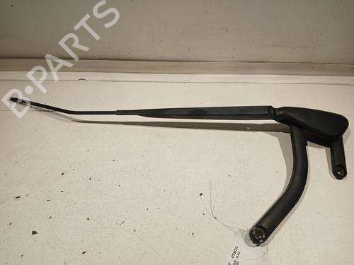 Used Front windshield wiper arm Front windshield wiper arm 38084037 38084037