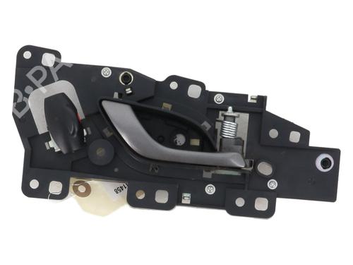 Used Front right interior door handle HONDA CIVIC VIII Hatchback (FN, FK) 2.2 CTDi (FK3) (140 hp) 22363965