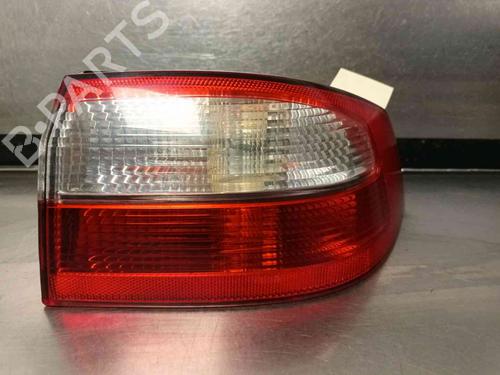 Højre baglygte RENAULT LAGUNA II (BG0/1_) 1.8 16V (BG04, BG0B, BG0C, BG0V) (117 hp) 20603910