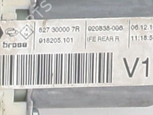 Lève-vitre arrière droit RENAULT LATITUDE (L70_) 2.0 dCi 150 (L70H) | BP29990001C25