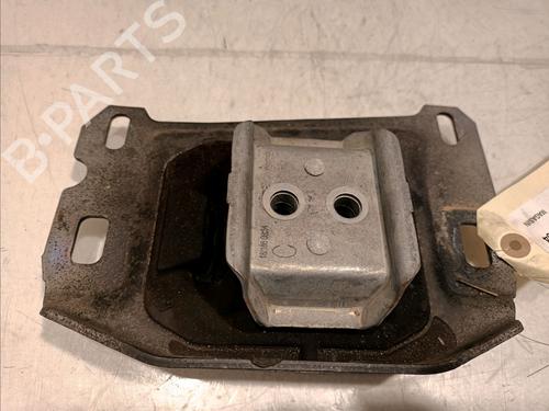 Used Gearbox mount PEUGEOT 5008 II (MC_, MJ_, MR_, M4_) 1.5 BlueHDi 130 (MCYHZJ, MCYHZR, MCYHZX) (131 hp) 17181261