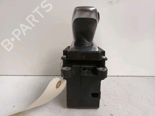 Gear lever PEUGEOT 208 II (UB_, UP_, UW_, UJ_) 1.2 PureTech 100 | BP13317972M90