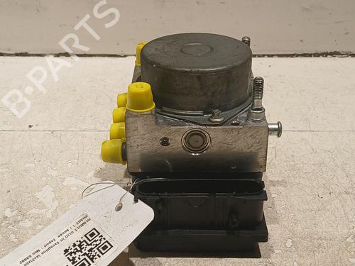 Used ABS pump RENAULT CLIO III (BR0/1, CR0/1) 1.5 dCi (BR17, CR17) (86 hp) 20609184