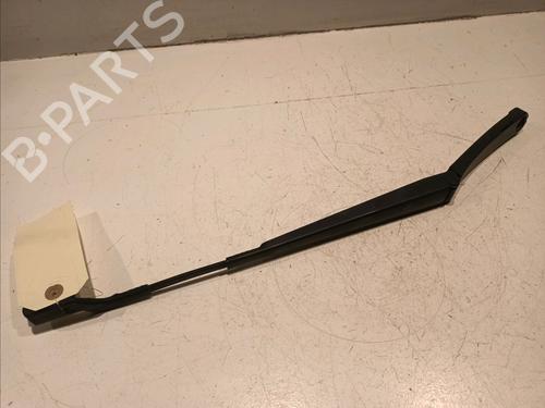 Used Front windshield wiper arm SEAT ARONA (KJ7, KJP) 1.6 TDI (115 hp) 18034592