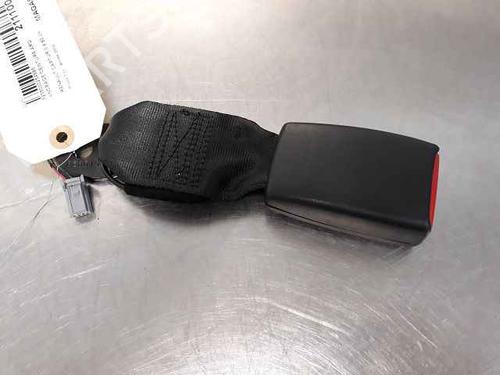 Used Seat buckle RENAULT CAPTUR I (J5_, H5_) 0.9 TCe 90 (90 hp) 30476194