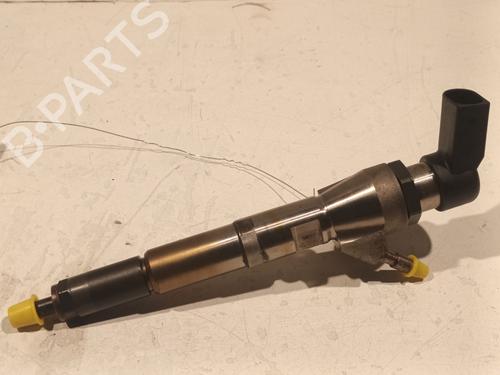 inyector-renault-megane-iv-hatchback-b9amn_-2015-36352583 main image