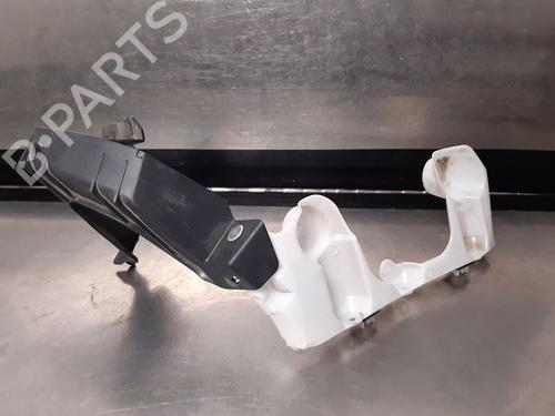 Used Rear bumper bracket RENAULT MEGANE IV Hatchback (B9A/M/N_) 1.6 dCi 130 (B9A4) (130 hp) 14867715