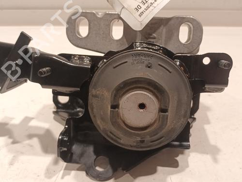 Used Gearbox mount TOYOTA YARIS (_P21_, _PA1_, _PH1_) 1.5 Hybrid (MXPH13) (131 hp) 23558326