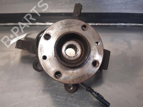Used Left front steering knuckle DACIA SANDERO 1.2 16V (75 hp) 14860562