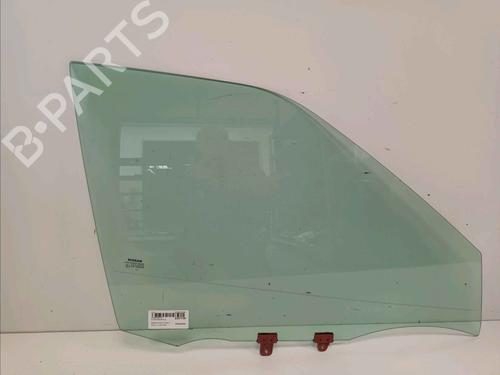 Dør rude højre foran NISSAN JUKE (F16_) DIG-T 117 (117 hp) 30409517