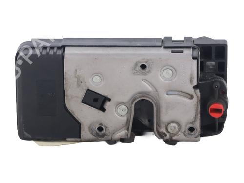 Fechadura trás direita Fechadura trás direita RENAULT TRAFIC II Bus (JL) 2.0 dCi 90 (JL00, JL01, JL0H, JL0M, JL0P, JL0S) (90 hp) 36765229 36765229