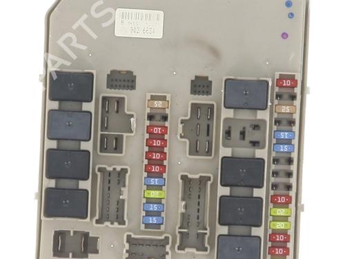 Used Fuse box RENAULT CLIO III Grandtour (KR0/1_) 1.5 dCi (KR0G) (68 hp) 30717558