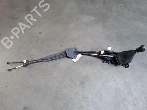 Used Gear lever RENAULT SCÉNIC III (JZ0/1_) 1.9 dCi (JZ0J, JZ1J, JZ1K, JZ1S) (131 hp) 21685616