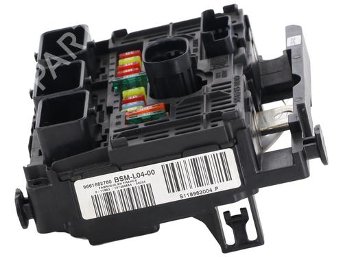 Fuse box CITROËN C5 II (RC_) 2.0 HDi (RCRHRH) | BP33715443E1 - Image 4