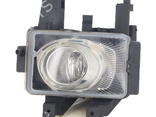 Used Right front fog light Right front fog light 37508337 37508337