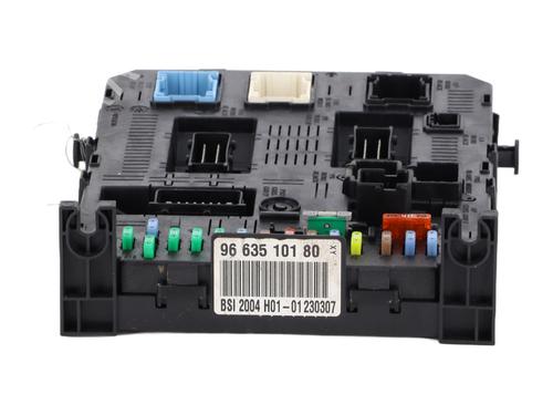 Used Fuse box Fuse box PEUGEOT 307 (3A/C) 1.6 HDi 110 (109 hp) 32771381 32771381