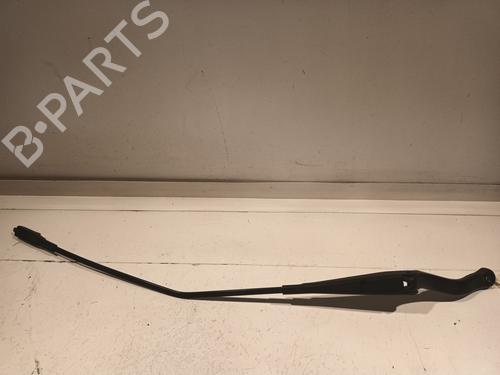 front-windshield-wiper-arm-opel-corsa-e-x15-2014-32978089 main image