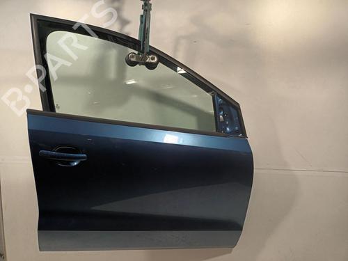 Dør høyre foran Dør høyre foran VW POLO V (6R1, 6C1) 1.4 TDI (90 hp) 36488997 36488997