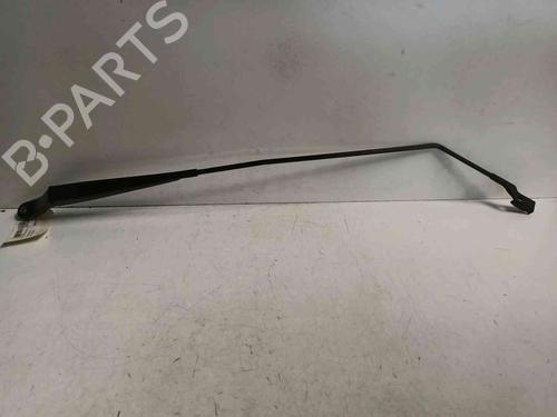 Used Front windshield wiper arm RENAULT ZOE (BFM_) ZOE (92 hp) 21686181