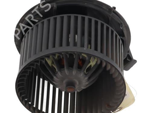 Heater blower motor RENAULT CLIO III (BR0/1, CR0/1) 1.2 16V (BR0R, BR1D, BR1L, CR0R) | BP26949022M62 