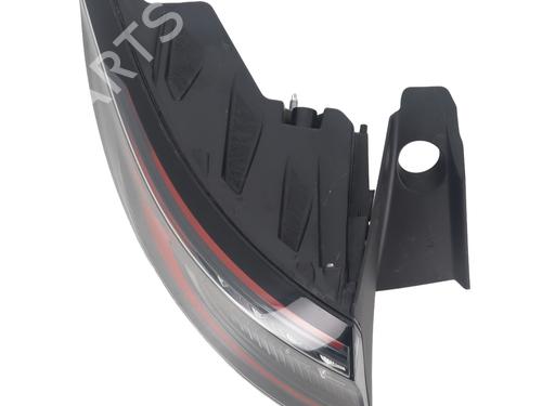 Left taillight RENAULT AUSTRAL TCe 130 (HGM2) | BP30476105C34