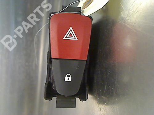 Used Warning switch RENAULT MEGANE III Hatchback (BZ0/1_, B3_) 1.5 dCi (86 hp) 9317621