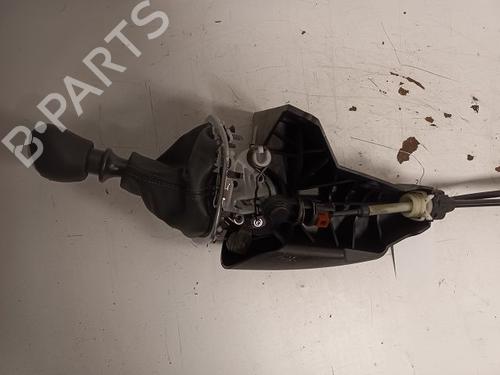 Used Gear lever RENAULT TRAFIC III Van (FG_) 1.6 dCi 120 (FGMB) (120 hp) 21781573