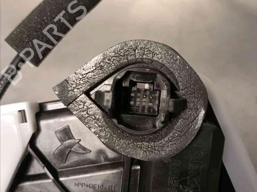 Front right lock NISSAN JUKE (F16_) DIG-T 117 | BP21605157C97 