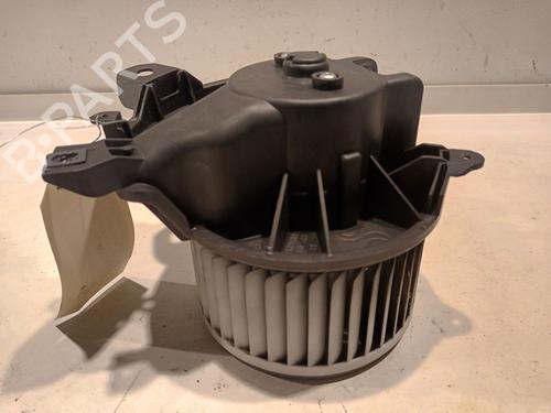 Used Heater blower motor FIAT GRANDE PUNTO (199_) 1.3 D Multijet (75 hp) 21084237