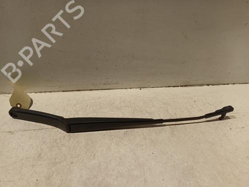 Used Front windshield wiper arm AUDI A3 (8P1) 2.0 TDI 16V (140 hp) 20608749