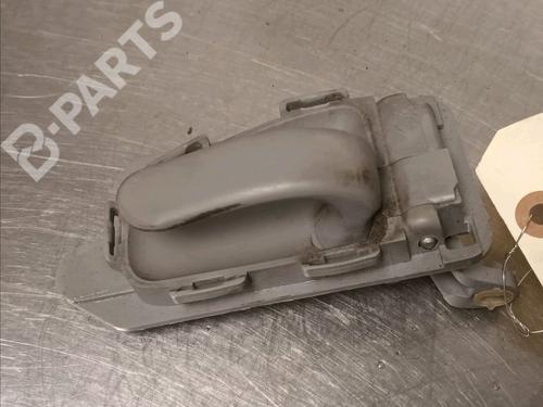 Used Front right interior door handle Front right interior door handle CITROËN XSARA PICASSO (N68) 1.6 HDi (90 hp) 10709252 10709252