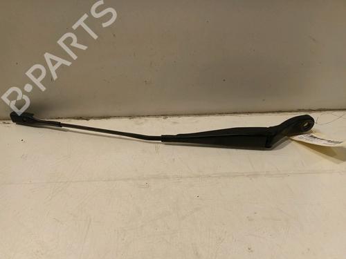 Used Front windshield wiper arm OPEL CROSSLAND X / CROSSLAND (P17, P2QO) 1.2 (75) (110 hp) 17134121