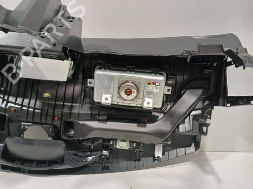 Dashboard TOYOTA YARIS (_P21_, _PA1_, _PH1_) 1.5 Hybrid (MXPH10, MXPH11) | BP32131872C46 