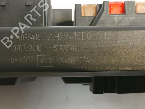 Fuse box LAND ROVER RANGE ROVER SPORT I (L320) 3.6 D 4x4 | BP13301031E1 