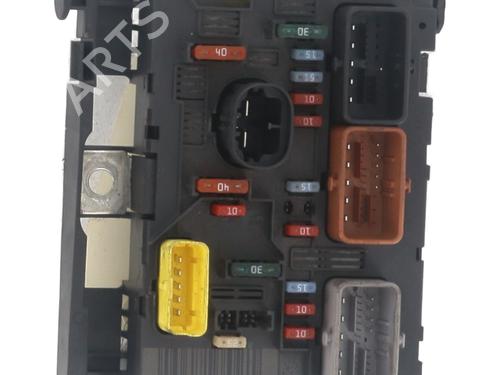 Sikringsdåse PEUGEOT 307 SW (3H) 1.6 HDI 90 (90 hp) 30586563