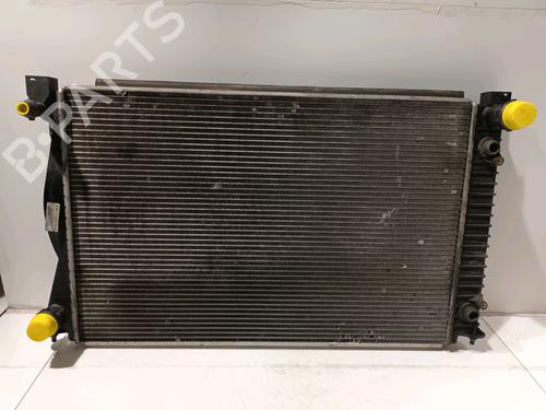 Radiateur à eau AUDI A6 C6 Avant (4F5) 2.7 TDI (180 hp) 16892681