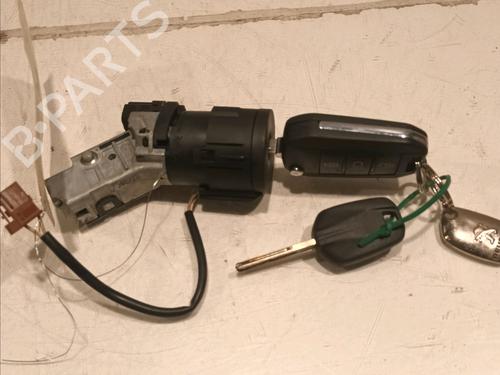 Used Ignition barrel PEUGEOT 308 II (LB_, LP_, LW_, LH_, L3_) 1.2 THP 110 (110 hp) 16751677