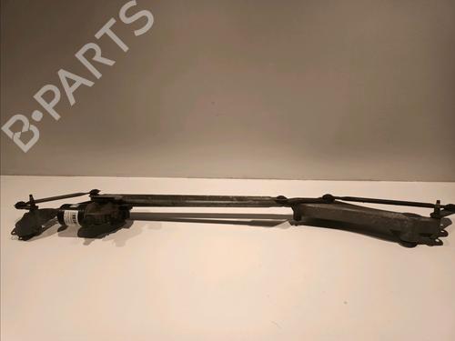 Used Front wiper motor MERCEDES-BENZ A-CLASS (W169) A 160 CDI (169.006, 169.306) (82 hp) 17551813
