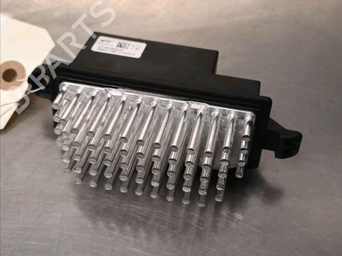 Used Heater resistor NISSAN QASHQAI II (J11, J11_) 1.6 dCi (130 hp) 30476221