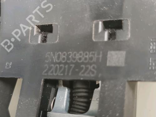 Rear right exterior door handle SKODA FABIA III (NJ3) 1.4 TDI | BP14949067C130 