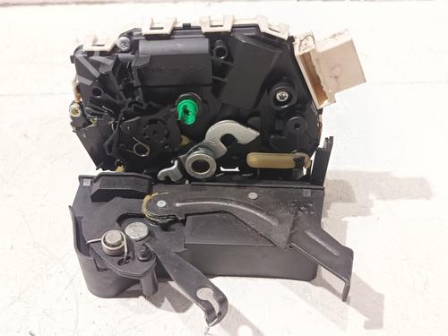 Used Rear right lock LAND ROVER RANGE ROVER SPORT I (L320) 3.6 D 4x4 (272 hp) 20671229