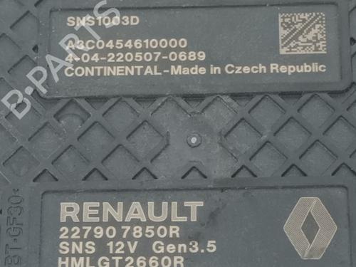 Autre MERCEDES-BENZ T-CLASS MPV (W420) T 180 CDI (420.833) | BP30959425O1