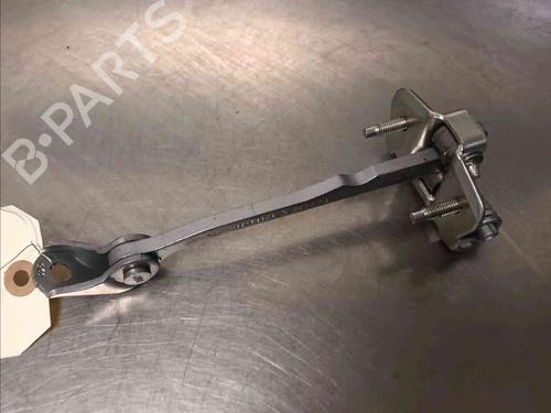 Used Hinge/Door check strap RENAULT TRAFIC III Van (FG_) [2014-2025]  21605128