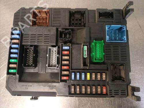 Used Fuse box PEUGEOT 208 I (CA_, CC_) 1.6 GTi (200 hp) 30170556
